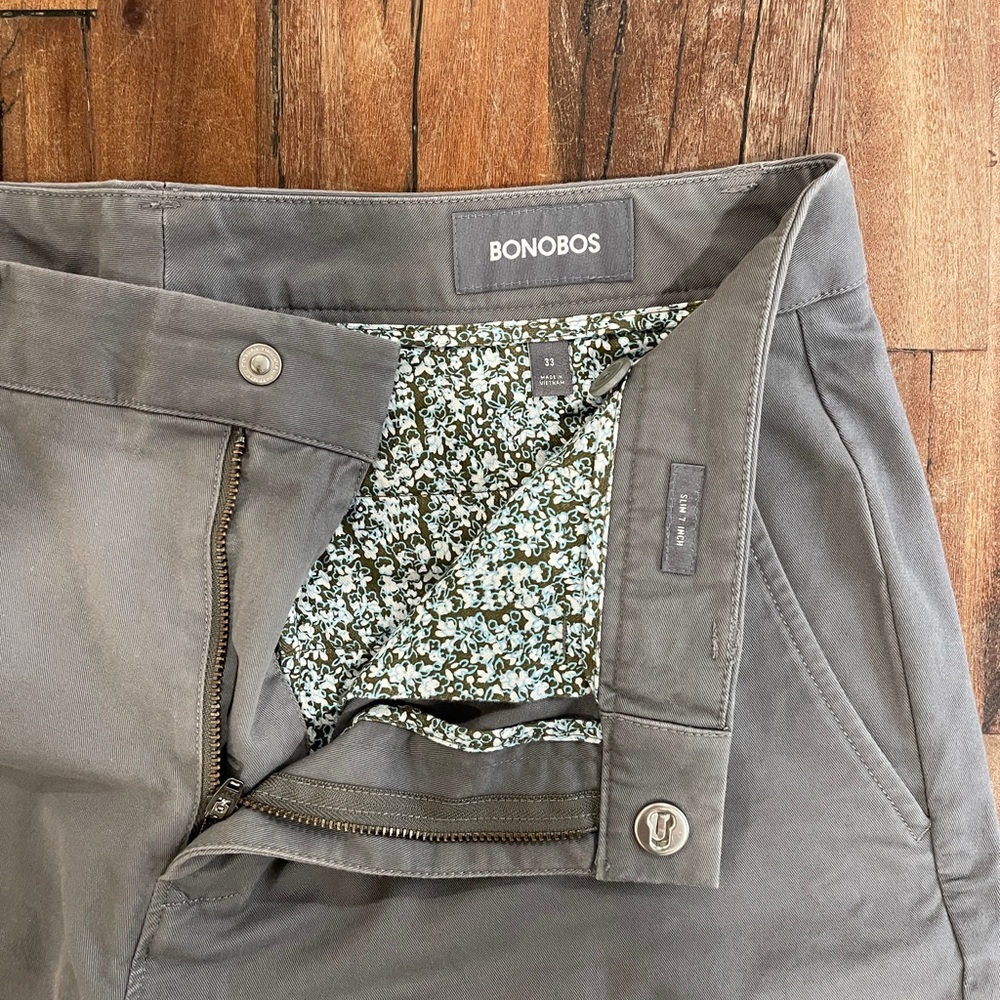 Bonobos Men's Grey Stretch Washed Chino Shorts - Picture 3 of 3